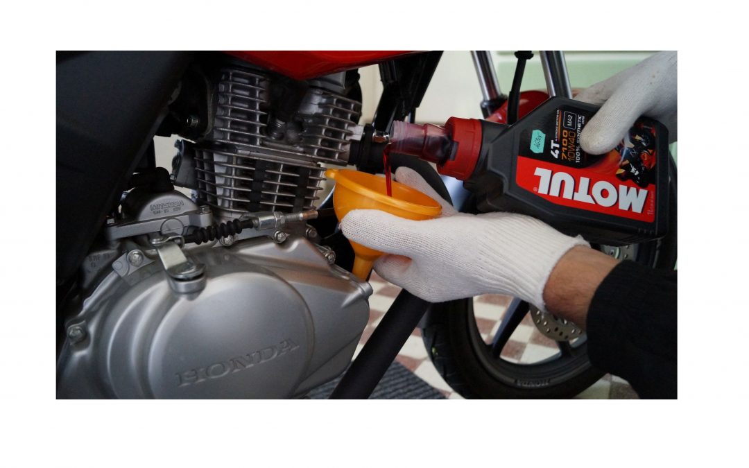 Zaplanuj z nami wiosenny przegląd swojego motocykla. Wymiana oleju silnikowego wraz z filtrem już od 29zł!